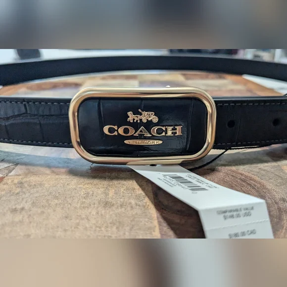 Coach Croc Embossed Leather Cut To Size Reversible 25mm New with Tags❤️ Coach Embossed Croc Studio Shoulder Bag - wine/red for sale  main image 3